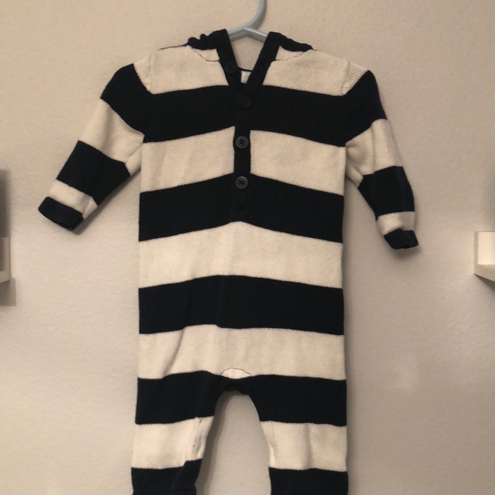 Old Navy sweater Bodysuit